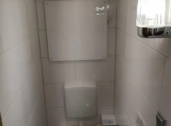 Gaestehaus Spies 民宿 *